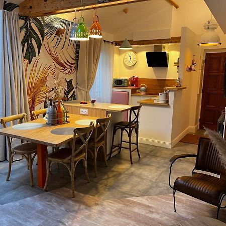 Le Marechal Duplex - Appartement Avec Jacuzzi - Caen Hyper Centre Bagian luar foto