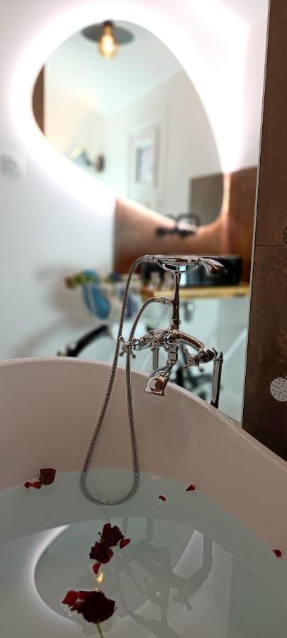 Le Marechal Duplex - Appartement Avec Jacuzzi - Caen Hyper Centre Bagian luar foto