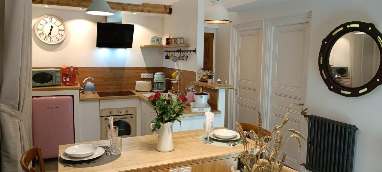 Le Marechal Duplex - Appartement Avec Jacuzzi - Caen Hyper Centre Bagian luar foto